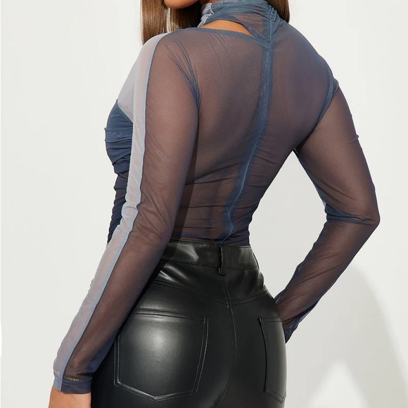 Gorgeous Top - Picture 2 of 4